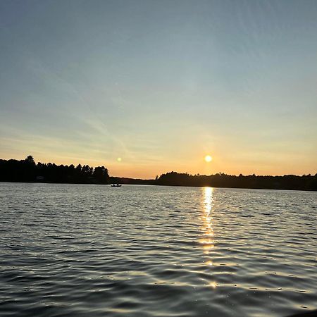 卡灵港 Muskoka Escape酒店 外观 照片