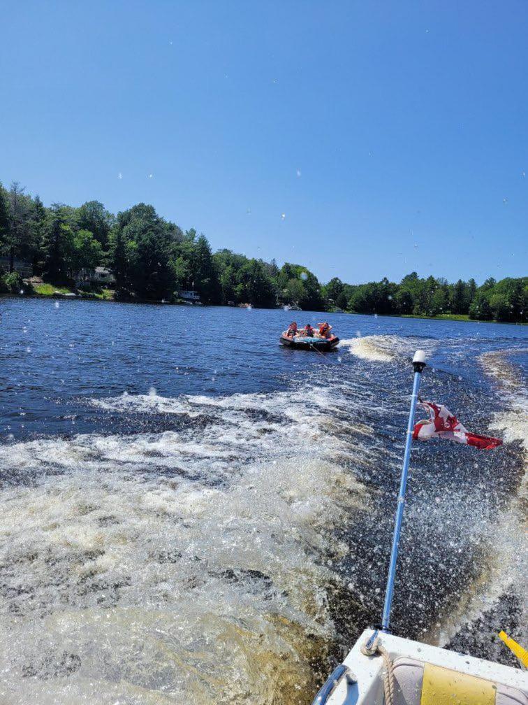 卡灵港 Muskoka Escape酒店 外观 照片