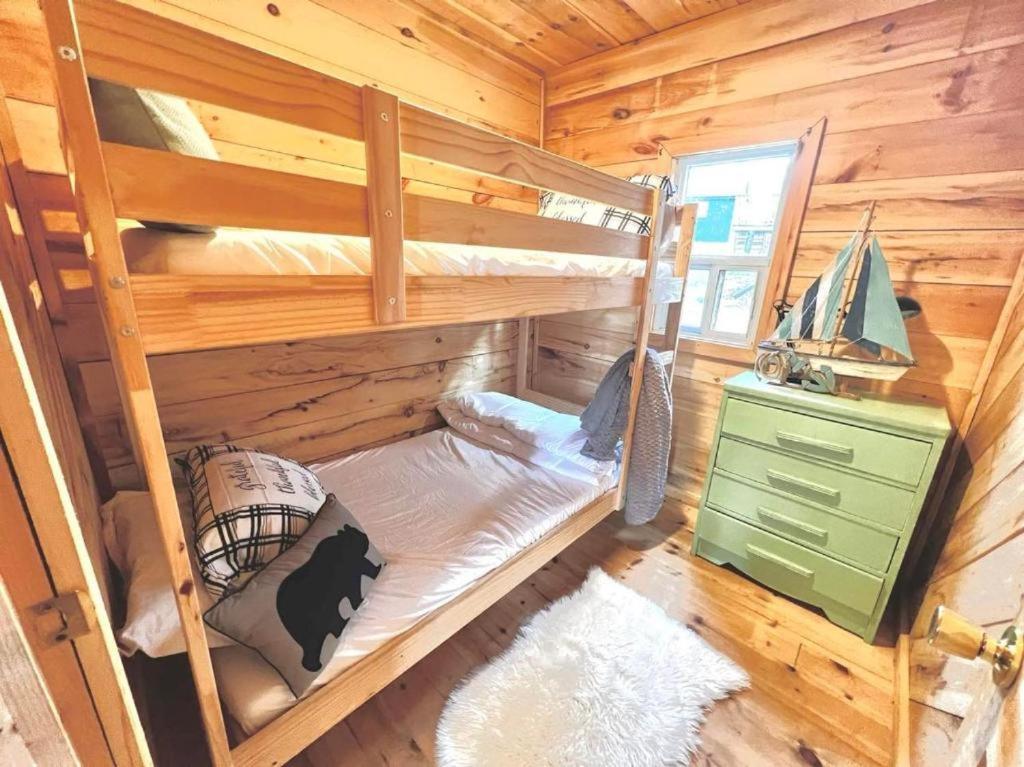 卡灵港 Muskoka Escape酒店 外观 照片